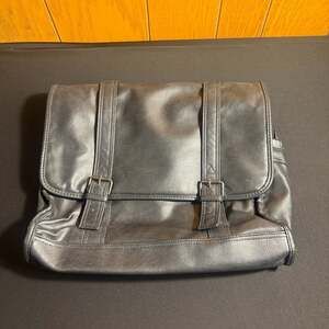 Unbranded Black Faux Leather Messenger Laptop Bag